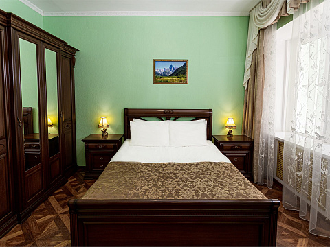 Санаторий «Родник», Кисловодск. Основной корпус, номера